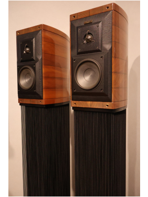 ソナスファベール　ガルネリオマージュ Sonus faber Guarneri Homage